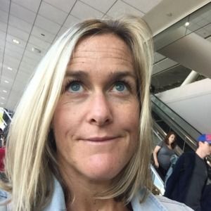 Meet your Posher, Elizabeth